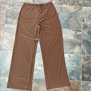 TravelSmith Chocolate Brown Pants